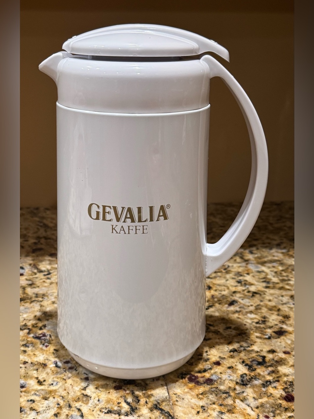 Vintage Gevalia Kaffe White Thermal Coffee/ Tea Carafe: RARE: Clean